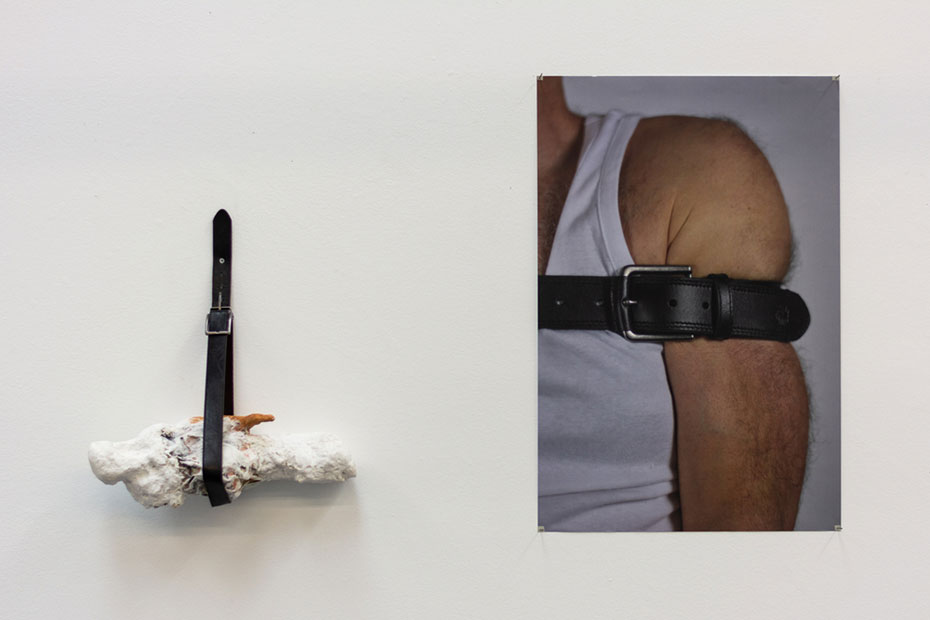 BAJO LA PIEL. TRASLACIONES Y DISONANCIAS